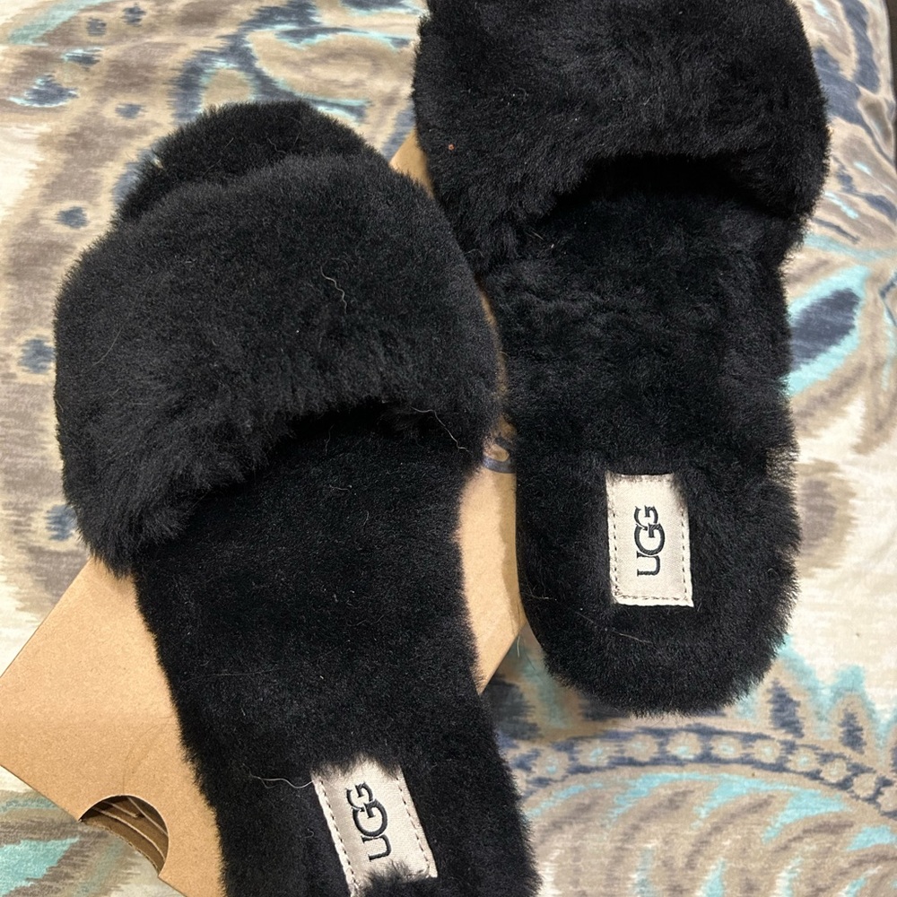 UGG Black Fluff Slide Slippers